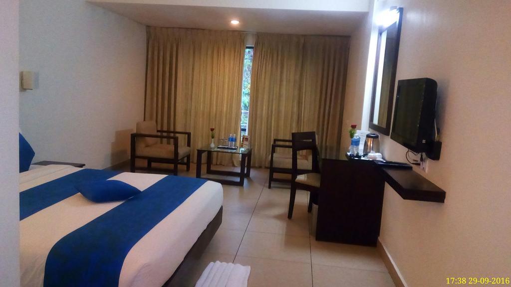 Clouds Valley Hotel Munnar Esterno foto